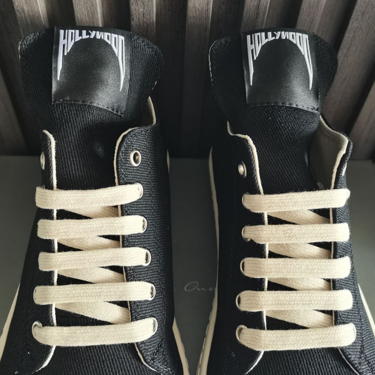 Klasik Marka Günlük Kadın Ayak - Streetwear Brand incelemesi ve fiyatı